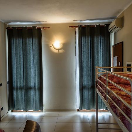 Bed And Breakfast Linate Peschiera Borromeo Εξωτερικό φωτογραφία